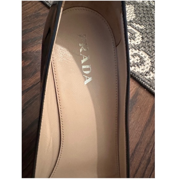 Prada Patent Leather Heels - Picture 7 of 9